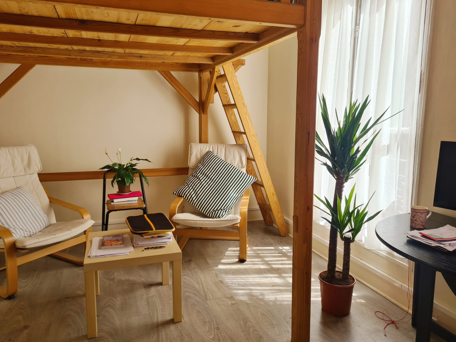 Image_1, Studio, Paris, ref :84