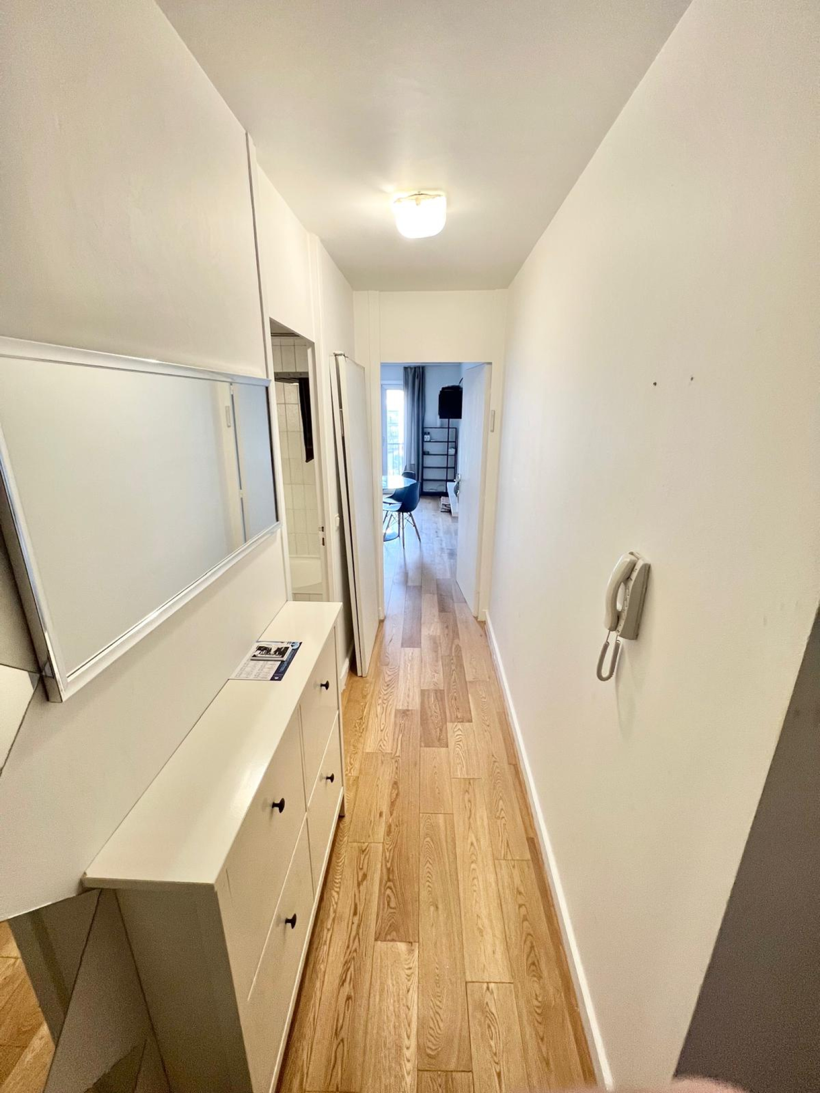 Image_5, Studio, Neuilly-sur-Seine, ref :99