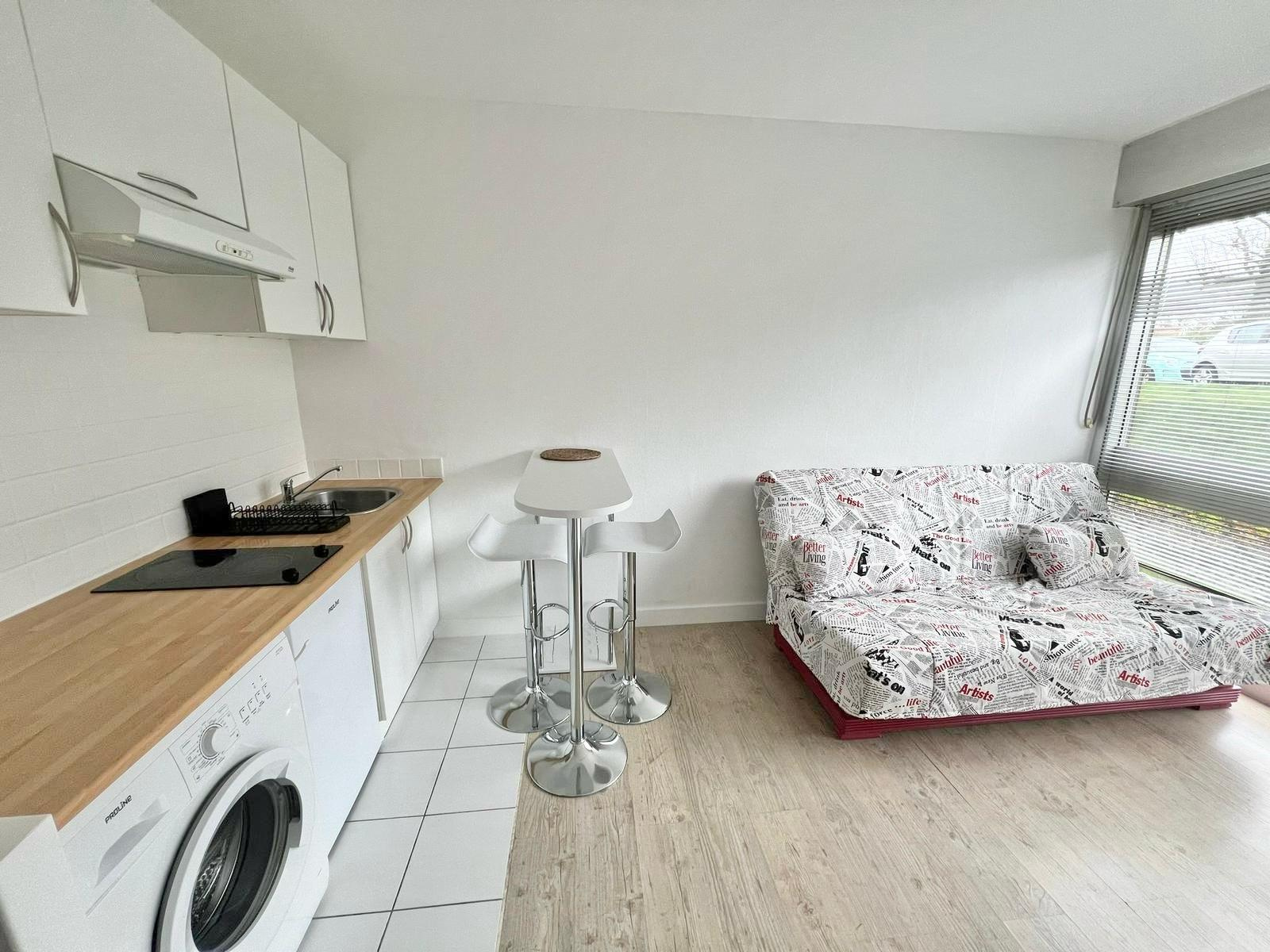 Image_1, Studio, Le Chesnay Rocquencourt, ref :112